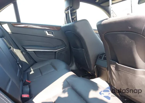 2014 Mercedes-Benz E 350 4Matic z USA, uszkodzony, nr VIN WDDHF8JB6EA988635